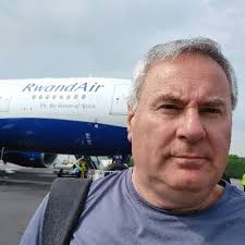 Simon Batten (@bloxbatts)