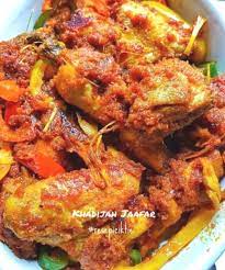 Masakan nie terlihat seperti ayam masak merah tapi aroma yang sanga. Ayam Masak Serai Semerbak Mewangi Rasanya Pun Sedap