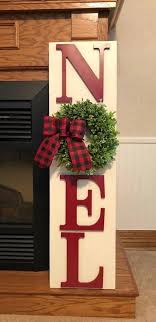 20 Unique Diy Wooden Signs For Christmas Decorating Outdoor Christmas Decorations Christmas Crafts Christmas Wood