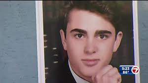 18-year-old who donated his organs after fatal car crash to be honored at  134th annual Donate Life Rose Parade in Pasadena