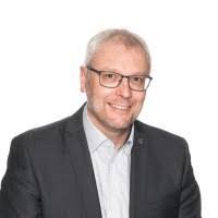 David Gilliard's Instagram, Twitter & Facebook