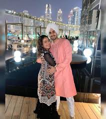 Get her new songs with lyrics from bollywood the list includes neha kakkar new song with lyrics, video and whatsapp status images. Neha Kakkar Reveals Rohanpreet Singh Was Initially Not Ready For Marriage The Duo Even Stopped Talking