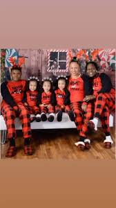 Christmas 2021 Merry Christmas our insta family we love each and everyone  of you MWAH!!! All we want for Christmas is youuuuuu #Willow#Wynter# Wanda#Marvin#mommie#momma#love  #family#weareoursisters'keepers'#brother#sisters'#momsofinstagram