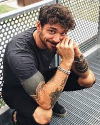 Andrea cerioli eliminato per una battuta razzista nei confronti di samba? Andrea Cerioli Biografia Eta Altezza Peso Figli Moglie E Vita Privata Spettegolando