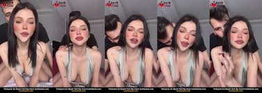 Cerhawk nude meme amcık avuçlamalı yayın seyret!