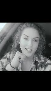 Heather Crow's Instagram, Twitter & Facebook