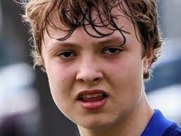 Patrick Vesper's Instagram, Twitter & Facebook