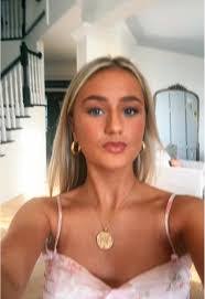 Olivia Cornell's Instagram, Twitter & Facebook