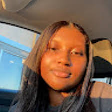 Kiara Wright's Instagram, Twitter & Facebook