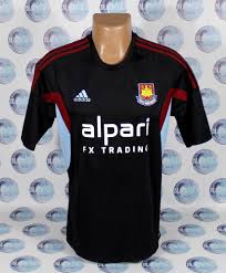 Welche kriterien es vor dem kaufen seiner west ham united trikot zu bewerten gibt! West Ham United 2013 2014 Third Football Soccer Shirt Jersey Trikot Camiseta M Adidas Westhamunited Soccer Shirts Mens Tops Mens Tshirts