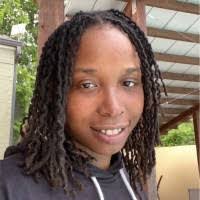 Ashia Holmes's Instagram, Twitter & Facebook