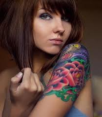 Тату на женской щиколотке при необходимости легко заправить за туфлями, брюками или колготками. Tatuirovki Dlya Devushek V Moskve Foto Eskizy Ceny Na Zhenskie Tatu