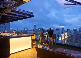 Expect magnificent views, dizzying heights but an aging attraction, so grab a cocktail from the bar and head up a level to the revolving observation deck and watch the dramas unfold down. 10 Best Rooftop Bars In Bangkok With Amazing Views Travelvui