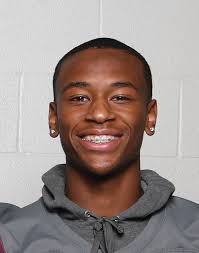 A&M Consolidated's Nate Floyd emulating idols, using basketball acumen to  be his best at cornerback