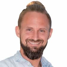 Max Happel's Instagram, Twitter & Facebook