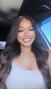 Young female looking for Honolulu apartment