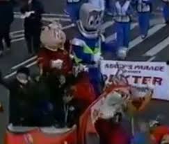 This is a dooley and pals show song called listen and talk. Dooley And Pals Macy S Thanksgiving Day Parade Wiki Fandom
