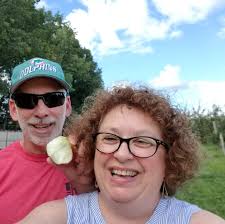 How to cook a hot dog using air fryer?