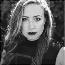 Kerry Gage's Instagram, Twitter & Facebook