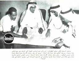 132 likes 2 comments رحيمة rahimhnet on instagram قافلة الزيت صاحب السعادة صالح العطيشان أمير رأس تنورة ورئيس اللجنة التي أشرفت على بيع أراضي بلدة