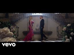 Il faut dire que la production a du on vient effectivement d'apprendre que la soeur adoptive de mister grey serait campée par la chanteuse rita ora. Liam Payne Rita Ora For You Fifty Shades Freed Youtube Liam Payne Rita Ora Musique