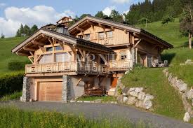 Achat Chalet De Luxe 7 Pieces A Combloux 74120 Haute Savoie Barnes Megeve Maison En Rondins Chalet Bois Decoration Maison