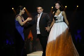 Splashing A Bieg Heart Meet Raza Beig Ceo Stylemonger Salman khan with raza beig and jacqueline fernandez celebrating 25 years of splash fashions (abu dhabi; bieg heart meet raza beig ceo