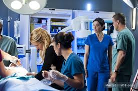 Erica durance saving hope cleavage erica durance talks 'man of steel' and lois lane erica durance talks to jason c. Saving Hope Episode 3x01 Publicity Still Of Michelle Nolden Erica Durance