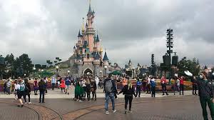 Continue to monitor the site as information is updated as the situation evolves. Covid 19 Un Vaccinodrome Devrait Ouvrir A Disneyland Paris
