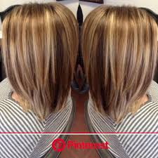Light beige blonde hair paired with bright red lipstick, taylor swift looks as beautiful as she sings. Best Ideas About Brown Hair Caramel Highlights 91 Brown Blonde Hair Light Brown Hair Short Brown Hair Clara Beauty My