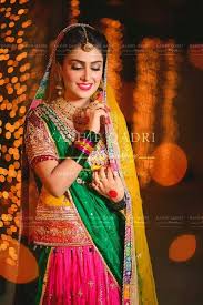 Ayeza Khan S Mehndi Photo Shoot Ayeza Khan Wedding Pakistani Bride Aiza Khan Wedding