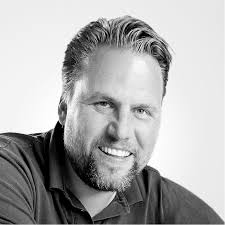 Tim Feil's Instagram, Twitter & Facebook