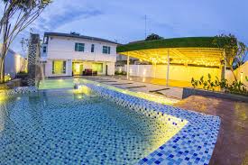 Discover an engaging blend of professional service and a wide array of. Secret Garden Warni Villa Muar Muar Harga Terbaru 2021