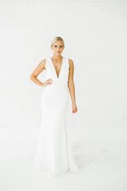 Marlow Alyssa Kristin Chicago Wedding Dress Designer Agnes Rasek Photography Dramatic Wedding Dress Fitted Wedding Dress Wedding Dress Prices