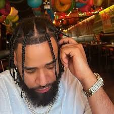 Bad Bunny's 'Un Verano Sin Ti' is the first album ever to top 20B streams,  still holding the crown as Spotify's most-streamed album of all time.⁠