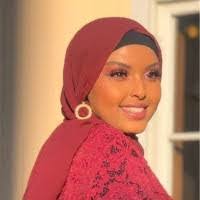 Faduma Hassan's Instagram, Twitter & Facebook