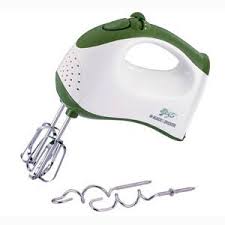 The big handle is on the top and it has an ergonomic design for comfortable longer also, there you can find a black and decker handy mixer replacement battery for a cordless mixer. Black And Decker M220 Hand Mixer With Dough Hooks For 220 Volts