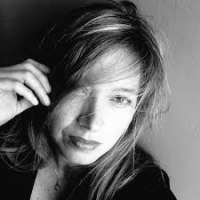 Escultora Cecilia Vélez (@EscultoraV)