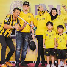 It first aired on february 2, 2018. Rotikaya Lan Pet Pet Guna Tangan Pun Boleh Keluar Facebook