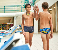 Explore swim shorts, trunks and speedos for men in a variety of colours and lengths. The Official Arena Swimming Website For Australia