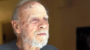 At 90, Santa Cruz's greatest jazzman Don McCaslin is still performing for  grateful audiences