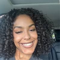 600+ perfiles de «Teonna»