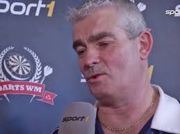 Winmau ' the bronzed adonis' steve beaton oversized pear dart flights winmau pro player dart flights. Darts Wm Steve Beaton Will Nicht Mehr Bronzed Adonis Heissen