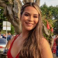 Melissa Alzate's Instagram, Twitter & Facebook