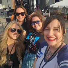 Henderson Summerfest tonight! Come enjoy some FREE live music!! Unfiltered 