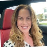 Donna Forsyth's Instagram, Twitter & Facebook