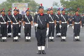 Unit polis bantuan (pb) ditubuhkan pada tahun 1948 semasa negara menghadapi zaman darurat. Polis Bantuan
