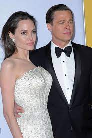 On tuesday, angelina jolie filed for divorce from brad pitt, her husband of two years and partner of nearly 12 years. Angelina Jolie Brad Pitt Streit Wegen Shilohs Geburtstagsparty Eskalierte Gala De