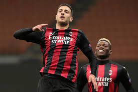 ¿qué calidad de video es compatible? Manchester United Defender Diogo Dalot Stars While On Loan For Ac Milan With Stunning Assist And Goal In Europa League Win Over Sparta Prague