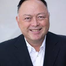 Tracy Nightingale's Instagram, Twitter & Facebook